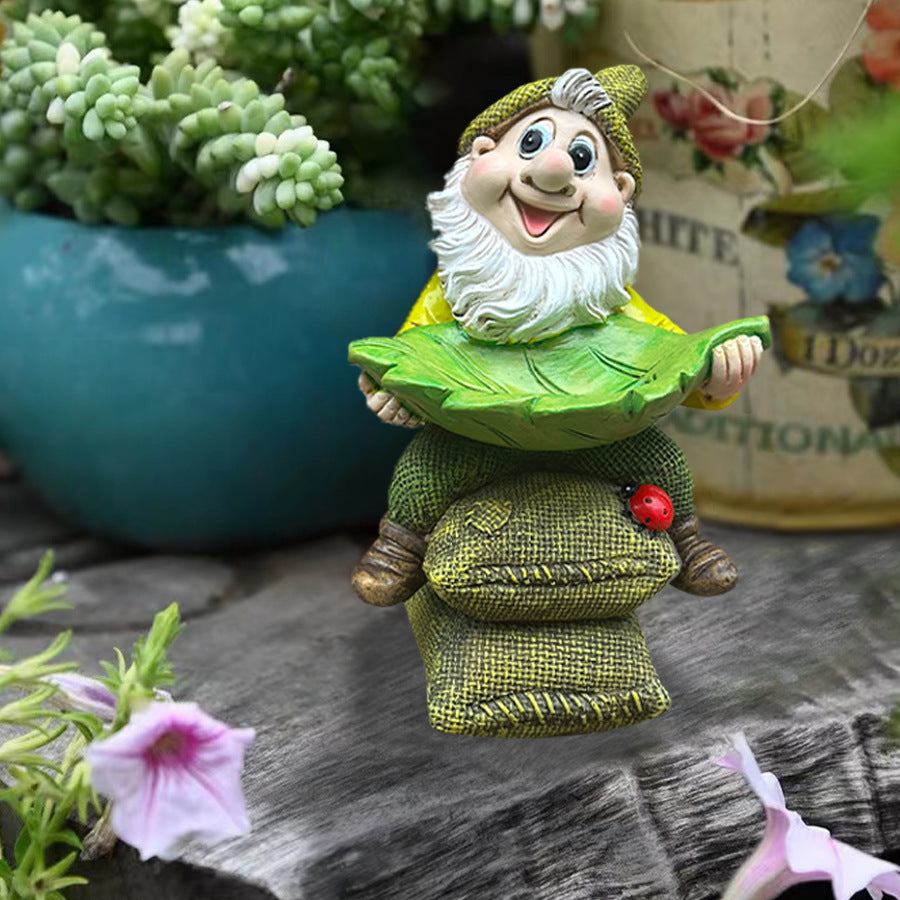 Resin Garden Gnome Flower Pot – Decorative Courtyard Ornament