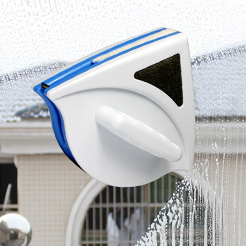 Strong magnetic glass cleaning tool