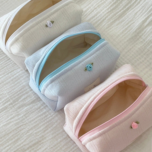 Portable Bow Design Travel Wash Bag