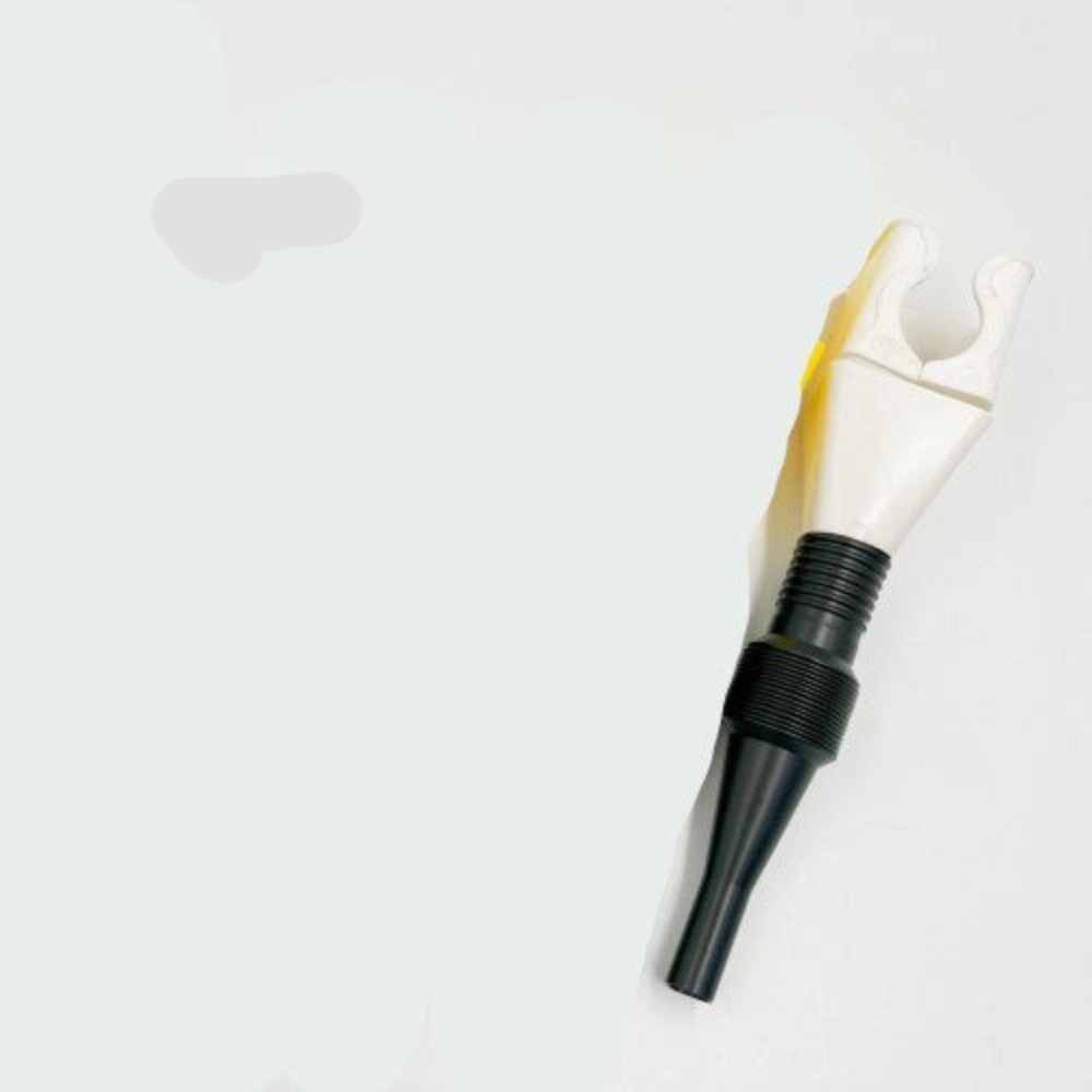 Cleaning tool with black nozzle on a white background, labeled '3pcs'.
