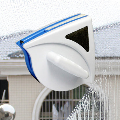 Strong magnetic glass cleaning tool