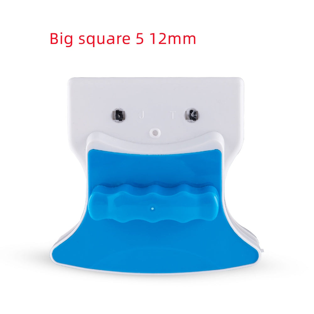 Strong magnetic glass cleaning tool