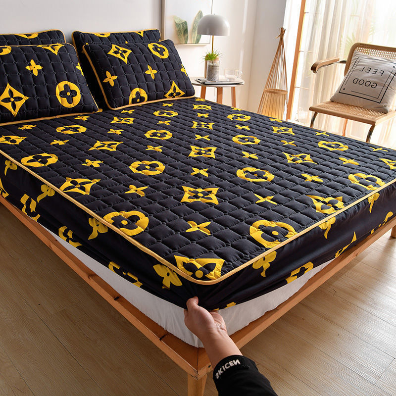 Ondaum All-Inclusive Mattress Dust Cover with Pillowcases