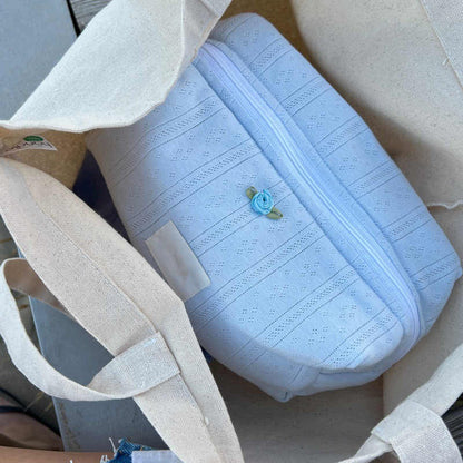 Portable Bow Design Travel Wash Bag