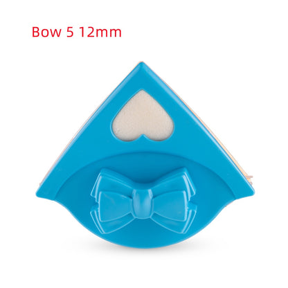 Strong magnetic glass cleaning tool