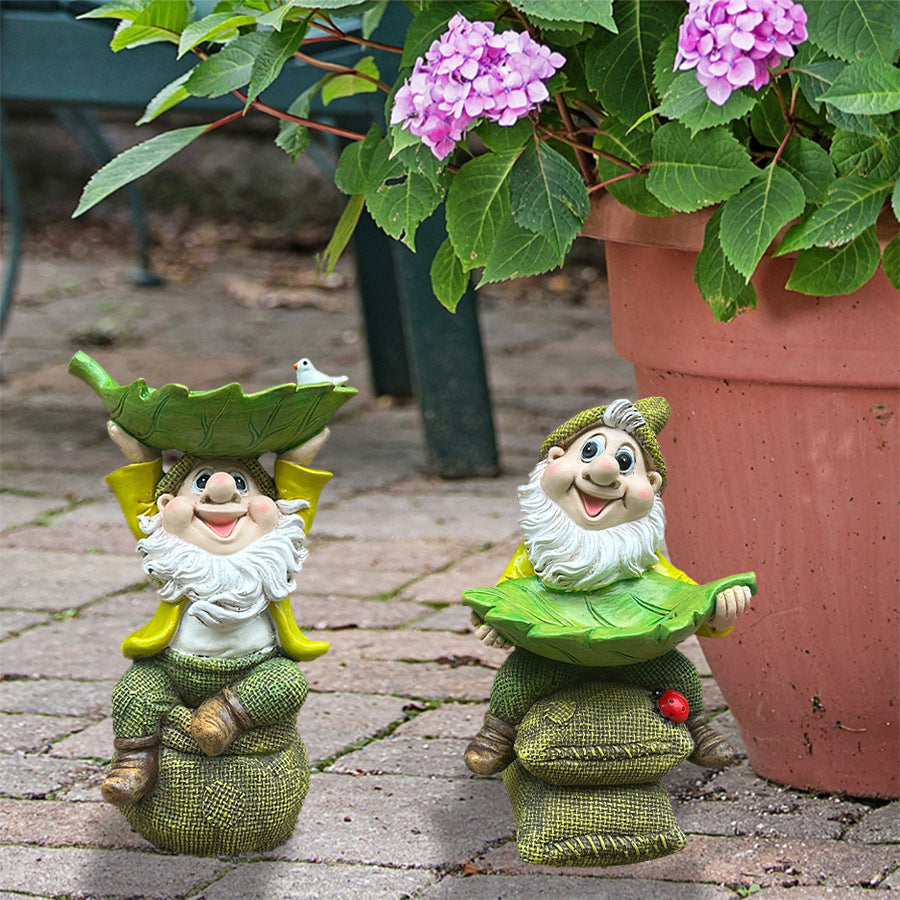 Resin Garden Gnome Flower Pot – Decorative Courtyard Ornament